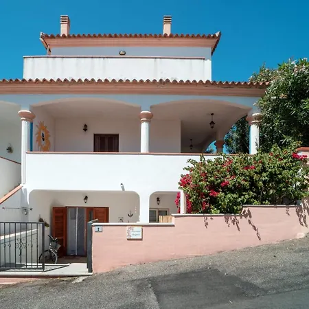 Bouganville Tatil Evi